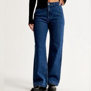 Abercrombie High Rise Loose Jean, Blue Wash in 24 Long